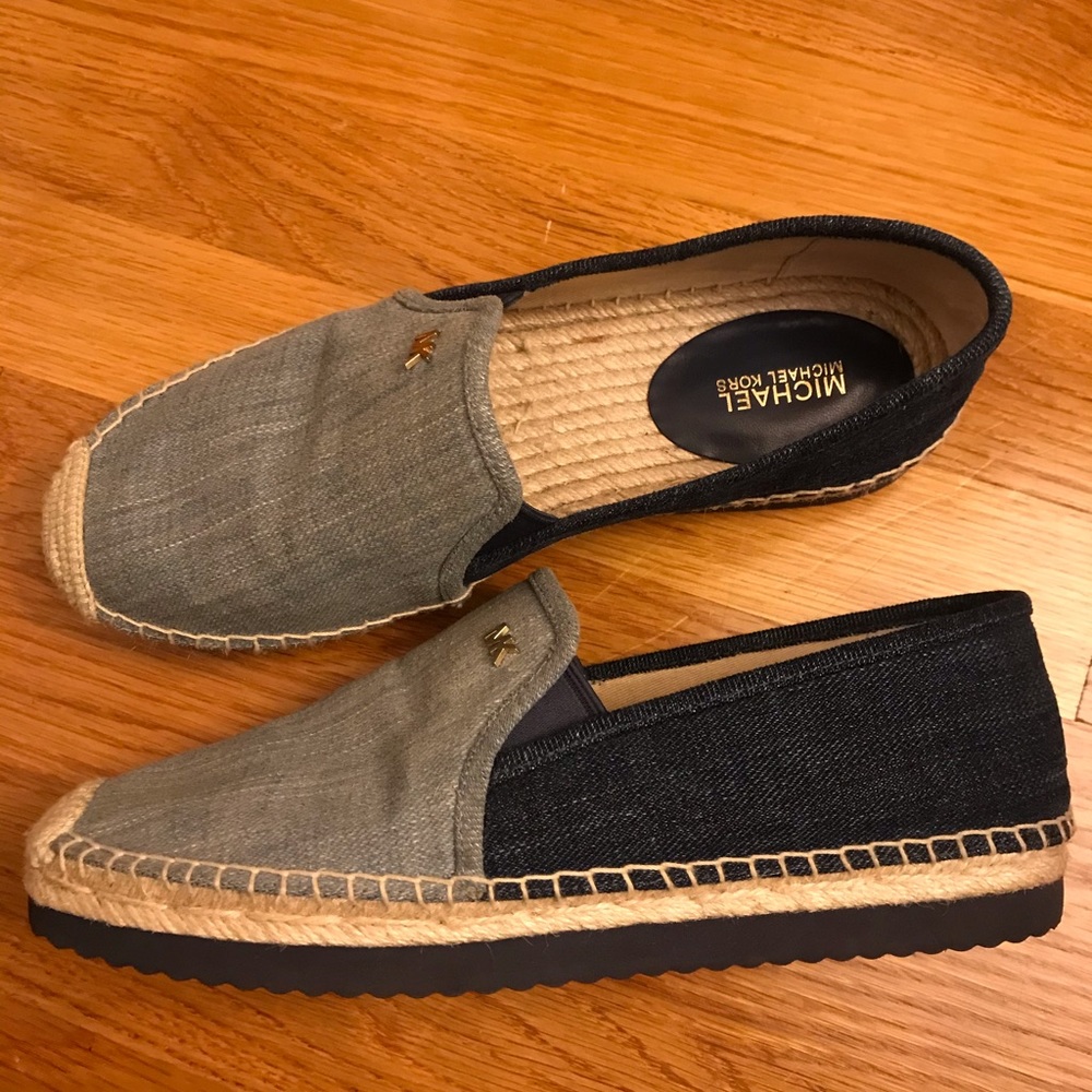 MICHAEL KORS JEAN FLATS